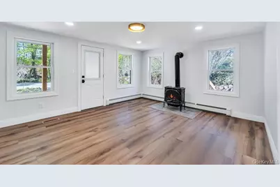 485 Long Island Avenue, Medford, NY 11763 - Photo 20