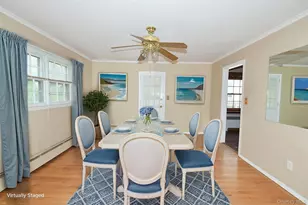 283 Princeton Rd, Rockville Centre, NY 11570 - Photo 6
