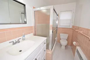 283 Princeton Rd, Rockville Centre, NY 11570 - Photo 18