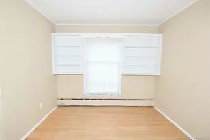 283 Princeton Rd, Rockville Centre, NY 11570 - Photo 16