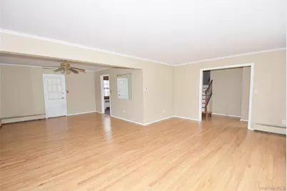 283 Princeton Road, Rockville Centre, NY 11570 - Photo 10