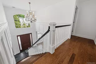 42 Skunks Misery Rd, Locust Valley, NY 11560 - Photo 22