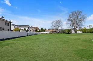 119 Ocean Ave, Massapequa, NY 11758 - Photo 22