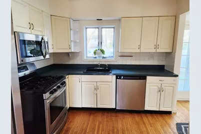 142 Morris Parkway, Valley Stream, NY 11580 - Photo 10