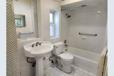 142 Morris Parkway, Valley Stream, NY 11580 - Photo 24