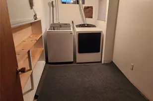 142 Morris Pkwy, Valley Stream, NY 11580 - Photo 32