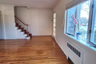 142 Morris Pkwy, Valley Stream, NY 11580 - Photo 6