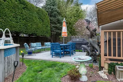 28 Cherokee Avenue, West Islip, NY 11795 - Photo 26