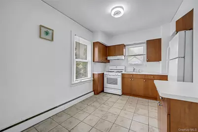 295 Columbus Avenue, West Harrison, NY 10604 - Photo 16