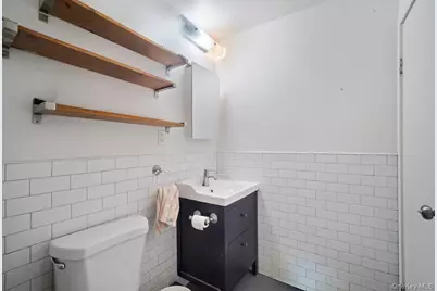 552 Grandview Avenue, Ridgewood, NY 11385 - Photo 38