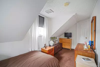 19 Laurel Street, Centereach, NY 11720 - Photo 24