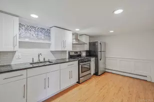 19 Laurel St, Centereach, NY 11720 - Photo 34
