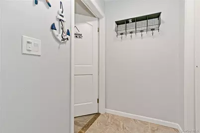 343 N Greeley Avenue, Chappaqua, NY 10514 - Photo 4