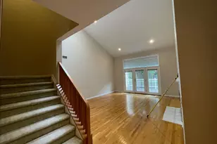 163 Doral Ct, Roslyn, NY 11576 - Photo 6