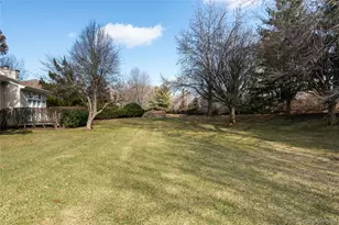 163 Doral Ct, Roslyn, NY 11576 - Photo 18