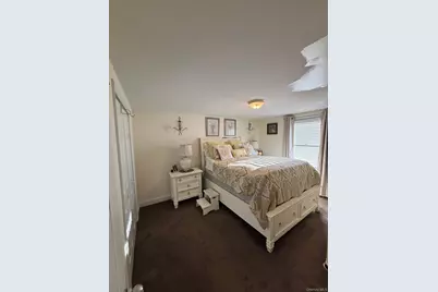 39 Sundial Lane, Bellport, NY 11713 - Photo 16