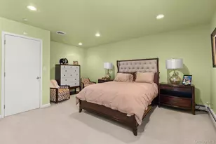 379 Smith Rd, Ronkonkoma, NY 11779 - Photo 24