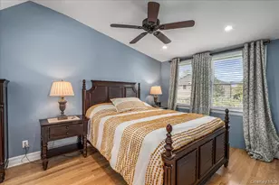 369 Yale Rd, Garden City, NY 11530 - Photo 10