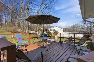 7 Woodland Cir, Hyde Park, NY 12538 - Photo 22