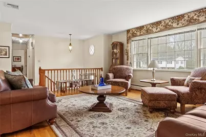 7 Dearborn Road, West Nyack, NY 10994 - Photo 12