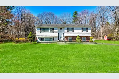 7 Dearborn Road, West Nyack, NY 10994 - Photo 1