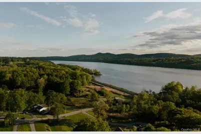 18 Scenic Drive, Hyde Park, NY 12538 - Photo 32