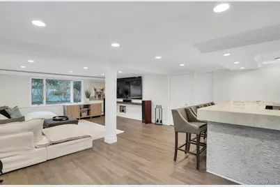 99 Village Hill Drive, Dix Hills, NY 11746 - Photo 36