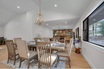 17 Woodbury Road, Woodbury, NY 11797 - Photo 8