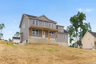 32 Tamarack Dr, Newburgh, NY 12550 - Photo 2