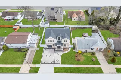 157 4th Street, Hicksville, NY 11801 - Photo 2