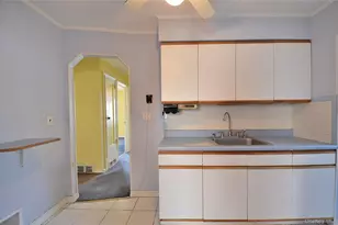 24 Linden Blvd, Hicksville, NY 11801 - Photo 12