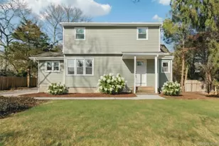 6 Nevada Ave, Medford, NY 11763 - Photo 2