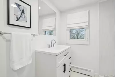 6 Nevada Avenue, Medford, NY 11763 - Photo 20