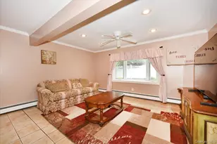 307 Blacksmith Rd, Levittown, NY 11756 - Photo 6