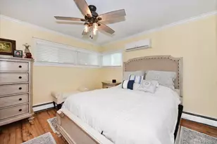 307 Blacksmith Rd, Levittown, NY 11756 - Photo 16