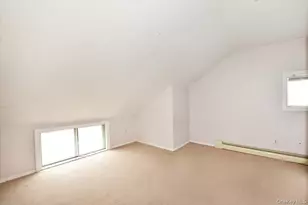 307 Blacksmith Rd, Levittown, NY 11756 - Photo 20