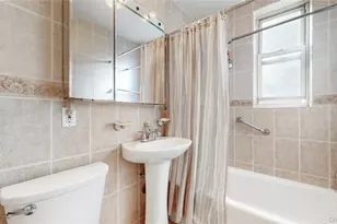 67-40 Booth St, Forest Hills, NY 11375 - Photo 16