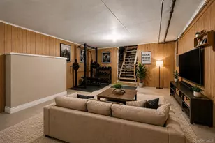 50 Valleywood Rd, Call Listing Agent, CT 06807 - Photo 28