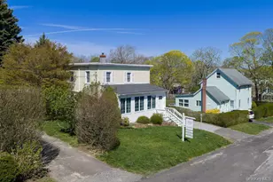 1415 4th St, New Suffolk, NY 11956 - Photo 2