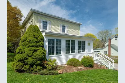 1415 4th Street, New Suffolk, NY 11956 - Photo 1