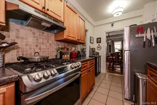 83-00 Talbot St, Kew Gardens, NY 11415 - Photo 10