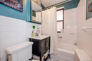 83-00 Talbot St, Kew Gardens, NY 11415 - Photo 14