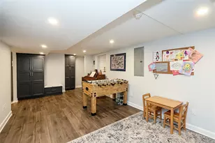 24 Tad Ln, Old Bethpage, NY 11804 - Photo 20