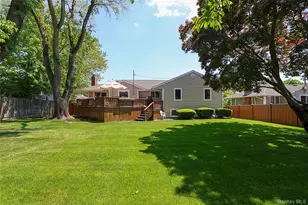 24 Tad Ln, Old Bethpage, NY 11804 - Photo 24