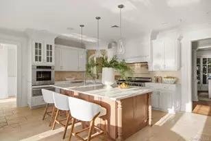 29 Gaul Rd S, East Setauket, NY 11733 - Photo 8