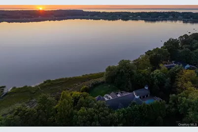 29 Gaul Road S, East Setauket, NY 11733 - Photo 4