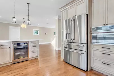 7 Bud Court, Bayville, NY 11709 - Photo 10