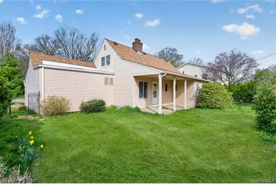 23 Pell Terrace, Garden City, NY 11530 - Photo 14