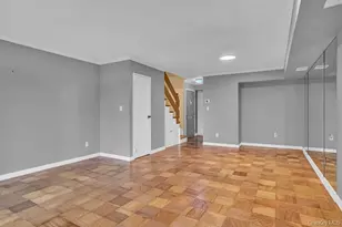 311 Mariners Way, Copiague, NY 11726 - Photo 2