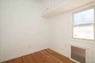148-11 10th Ave, Whitestone, NY 11357 - Photo 12